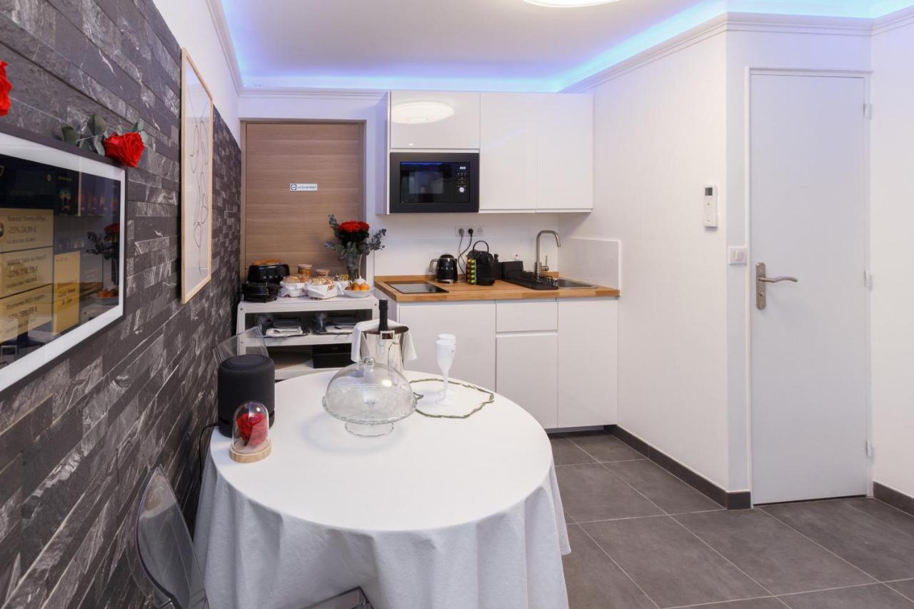 Casa Amor & Spa, Appartement Suite Jacuzzi & Piscine Chauffee Montfort-sur-Argens Exteriör bild